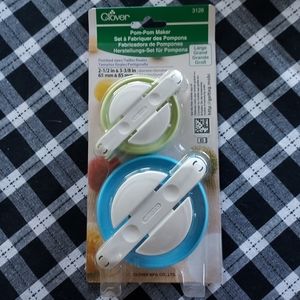 Clover Pom Pom Maker Large
